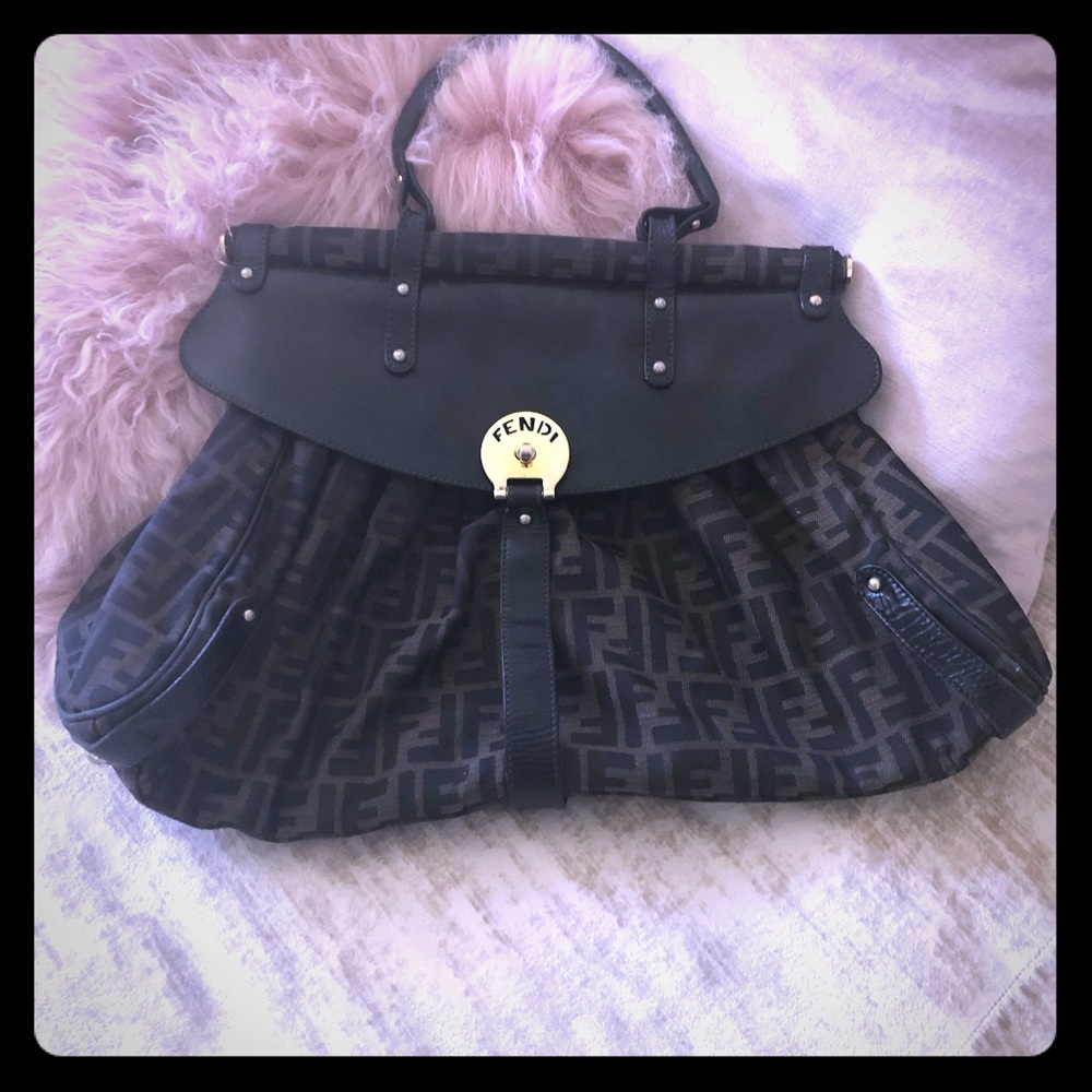 AUTH FENDI Monochrome bag in brown /gold detail